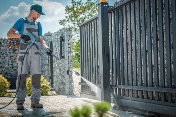 Best Driveway Pressure Washing  in Tyndall, SD