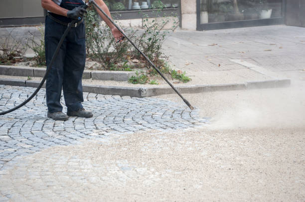 Post-Construction Pressure Washing in Tyndall, SD